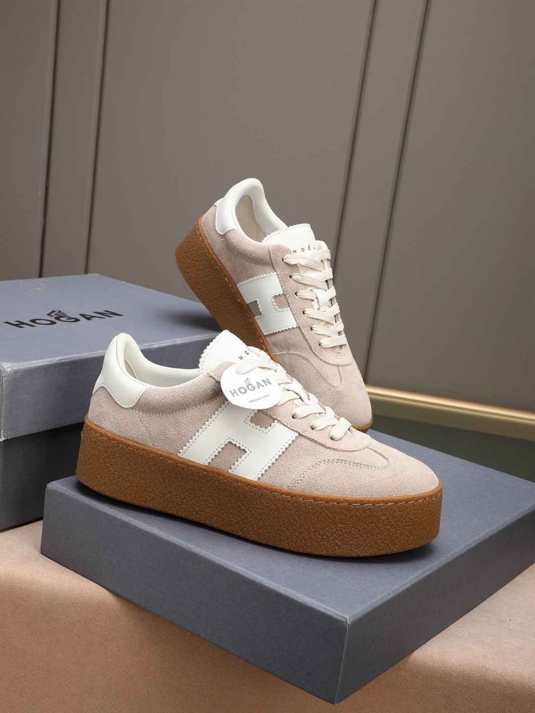 Hogan Women’s Platform H698 Trainer Sneakers Colorway 16 1308350-16