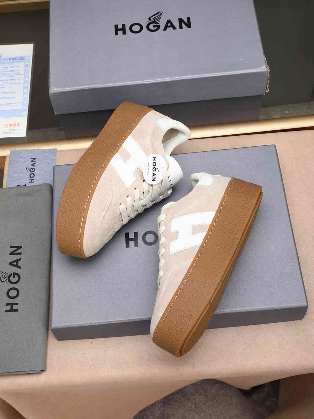Hogan Women’s Platform H698 Trainer Sneakers Colorway 16 1308350-16