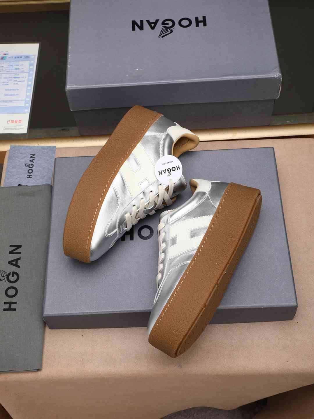 Hogan Women’s Platform H698 Trainer Sneakers Colorway 14 1308350-14