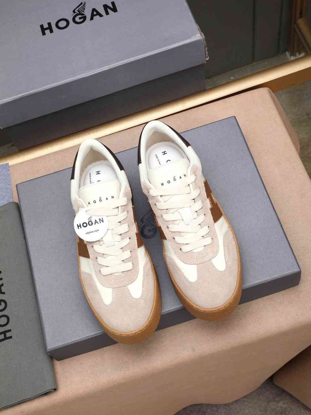 Hogan Women’s Platform H698 Trainer Sneakers Colorway 13 1308350-13