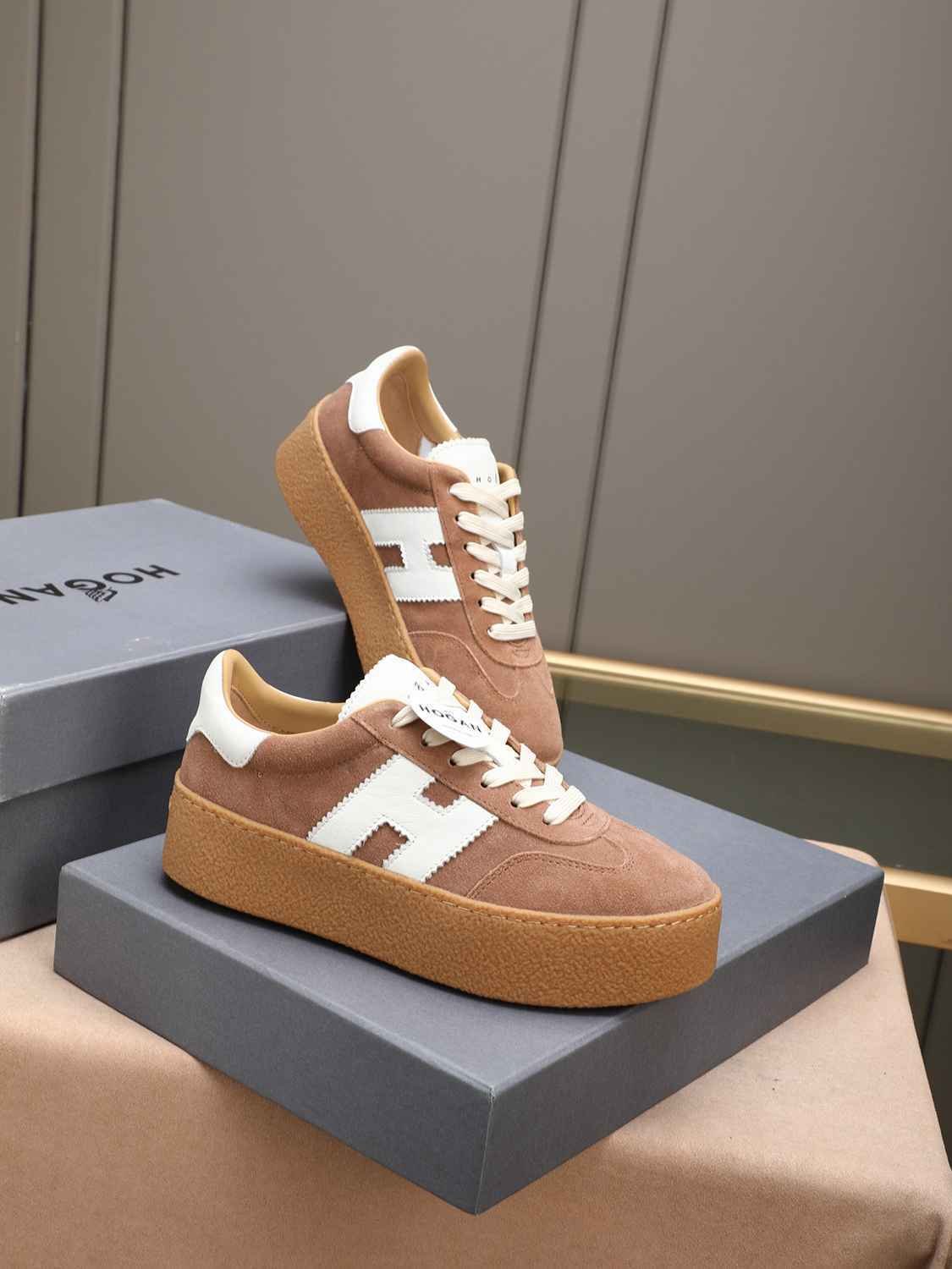 Hogan Women’s Platform H698 Trainer Sneakers Colorway 11 1308350-11