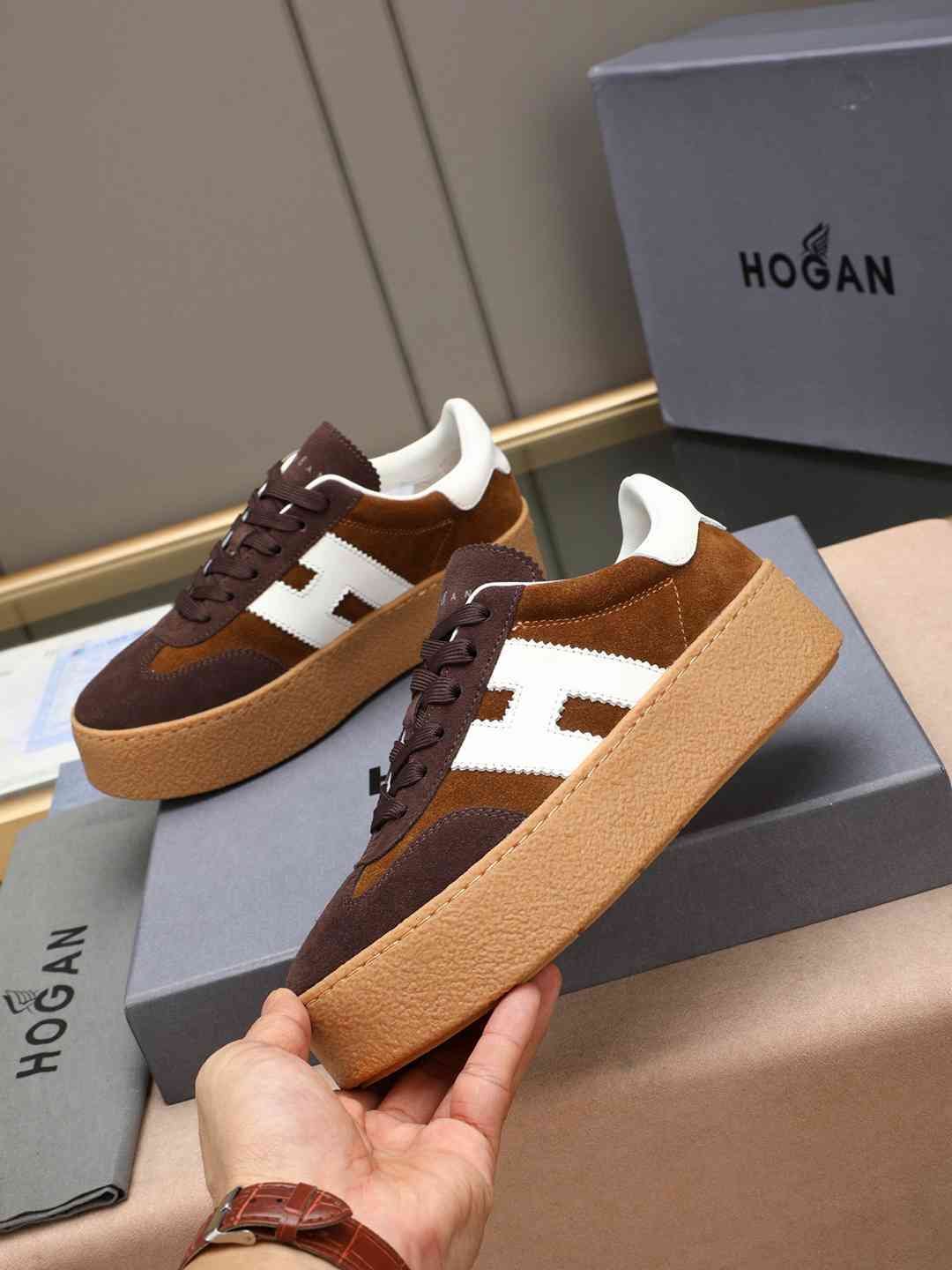 Hogan Women’s Platform H698 Trainer Sneakers Colorway 10 1308350-10