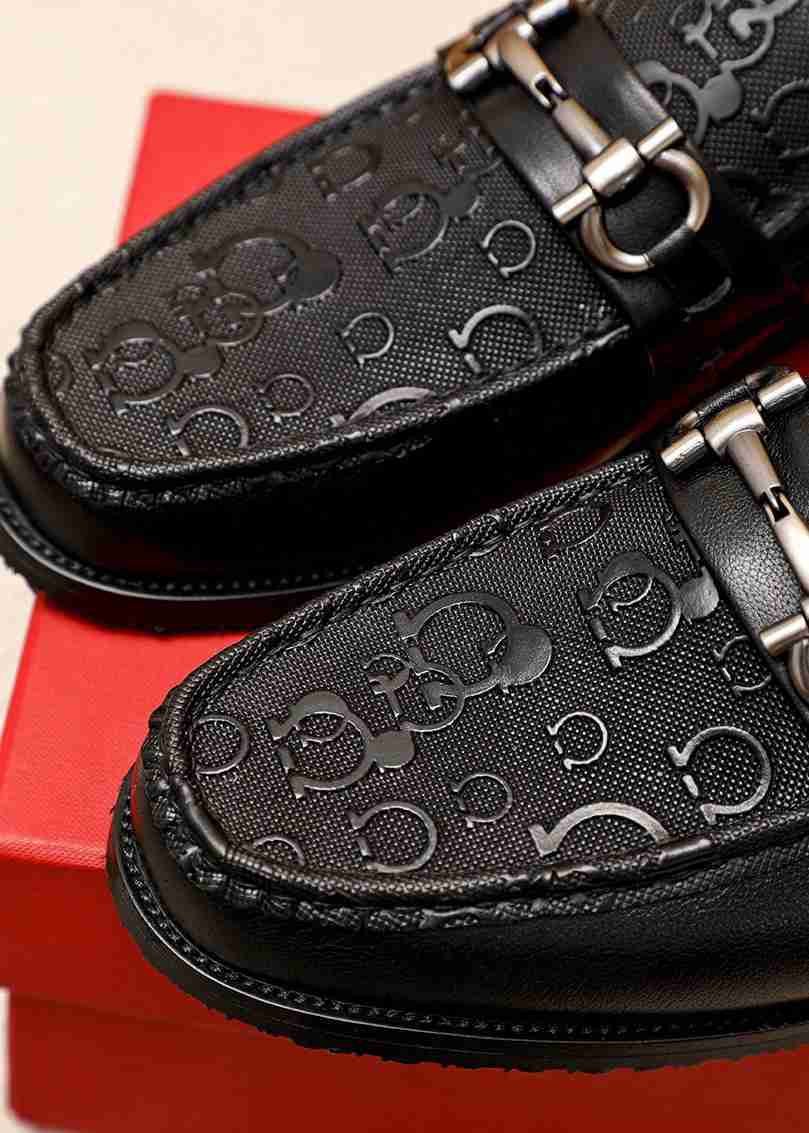 Versace Calfskin leather Dress Shoes Colorway 13 1615251-13