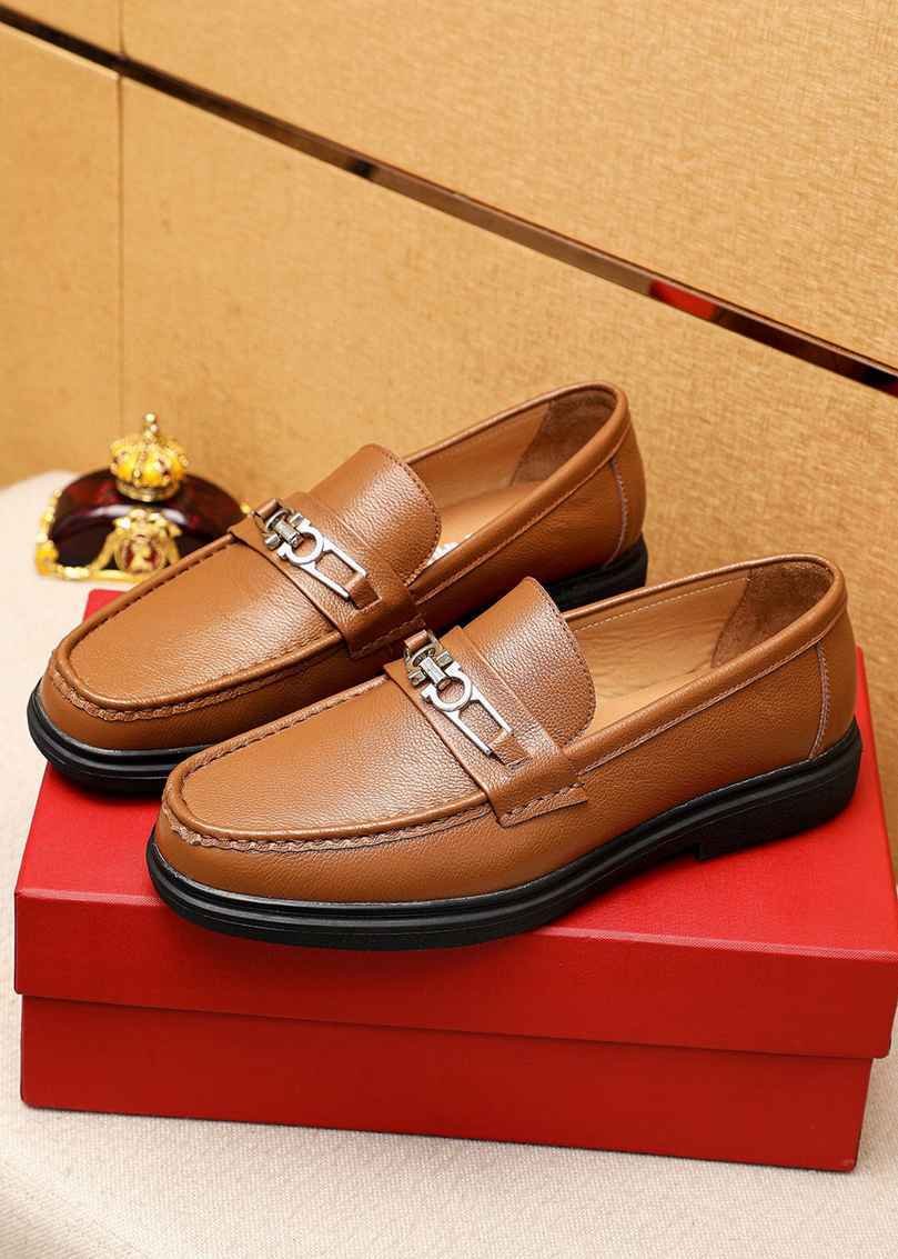 Versace Calfskin leather Dress Shoes 1615260