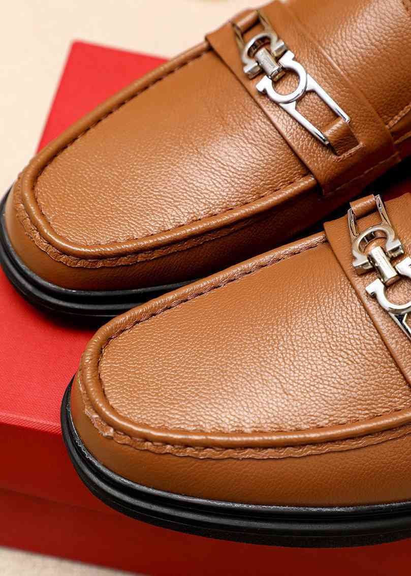 Versace Calfskin leather Dress Shoes 1615260