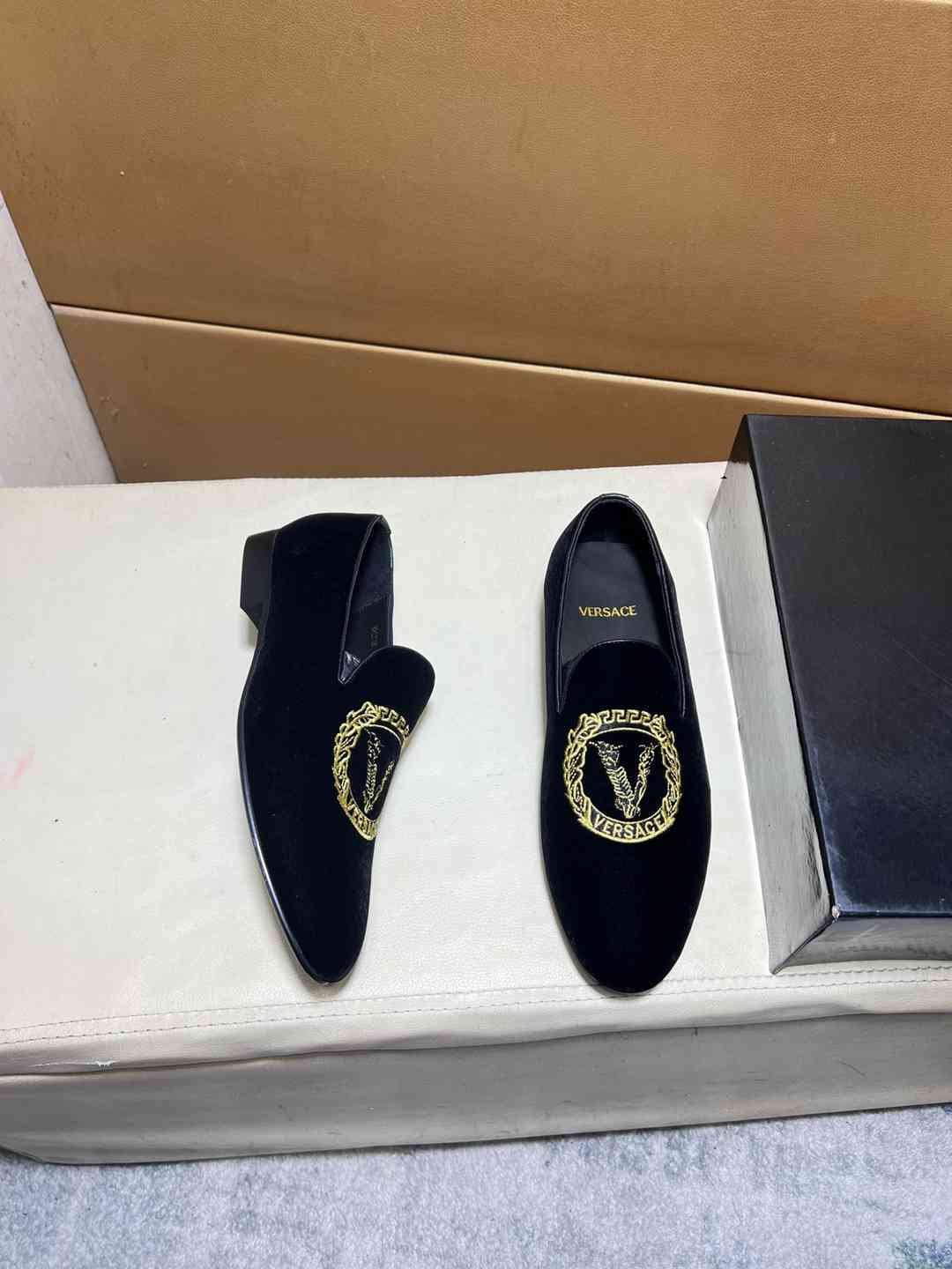 Versace Men’s logo rad Loafers Colorway 5 1031250-5