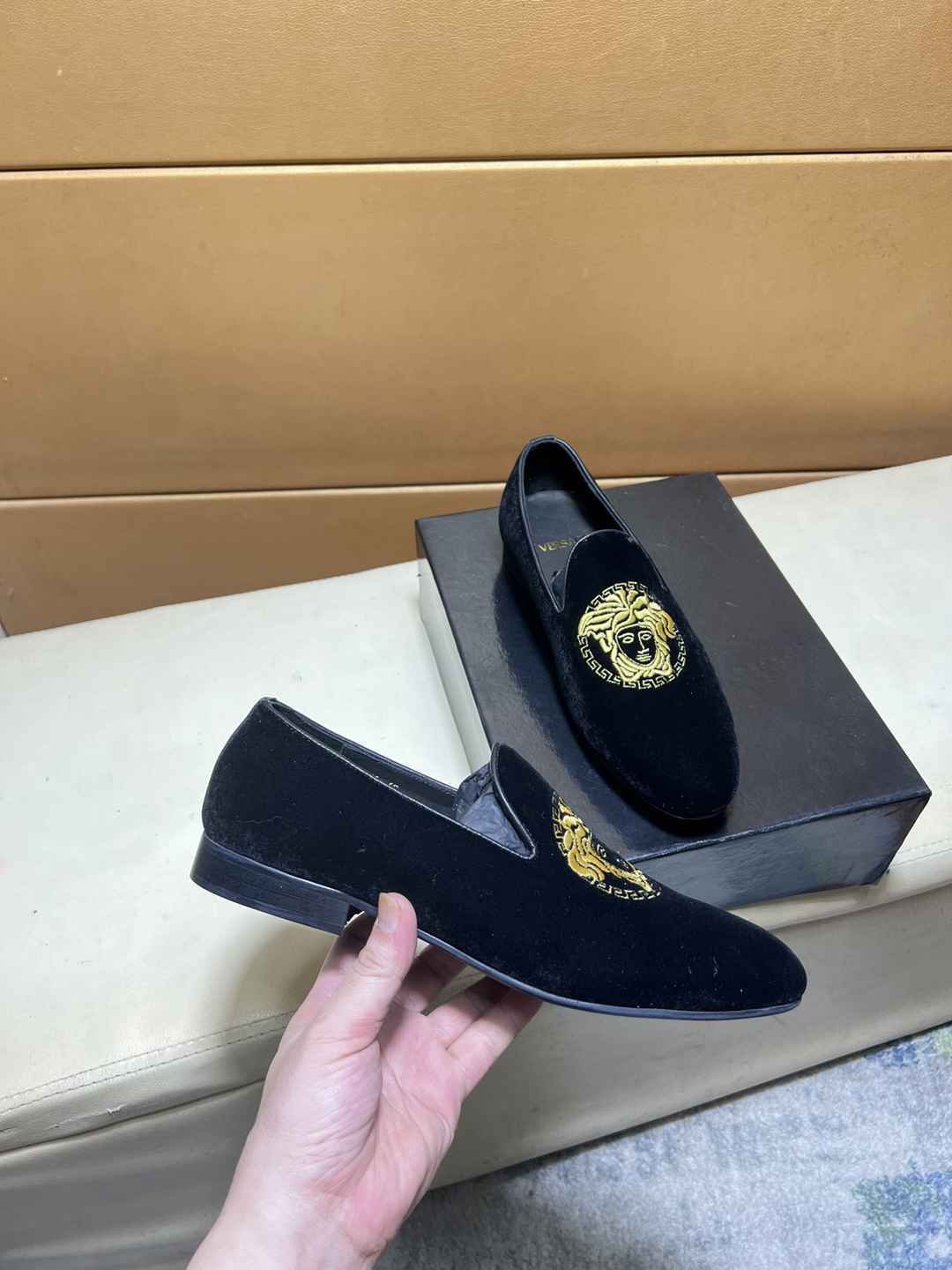 Versace Men’s logo rad Loafers Colorway 4 1031250-4