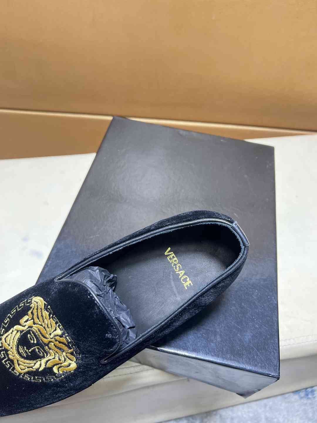 Versace Men’s logo rad Loafers Colorway 4 1031250-4