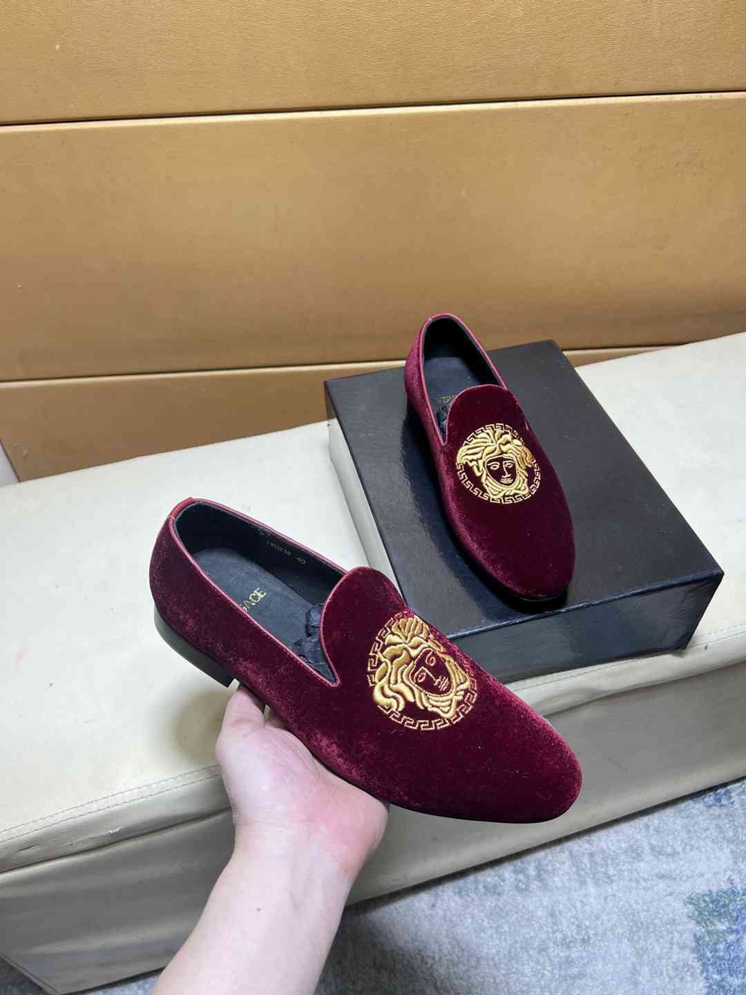Versace Men's logo rad Loafers Colorway 3 1031250-3