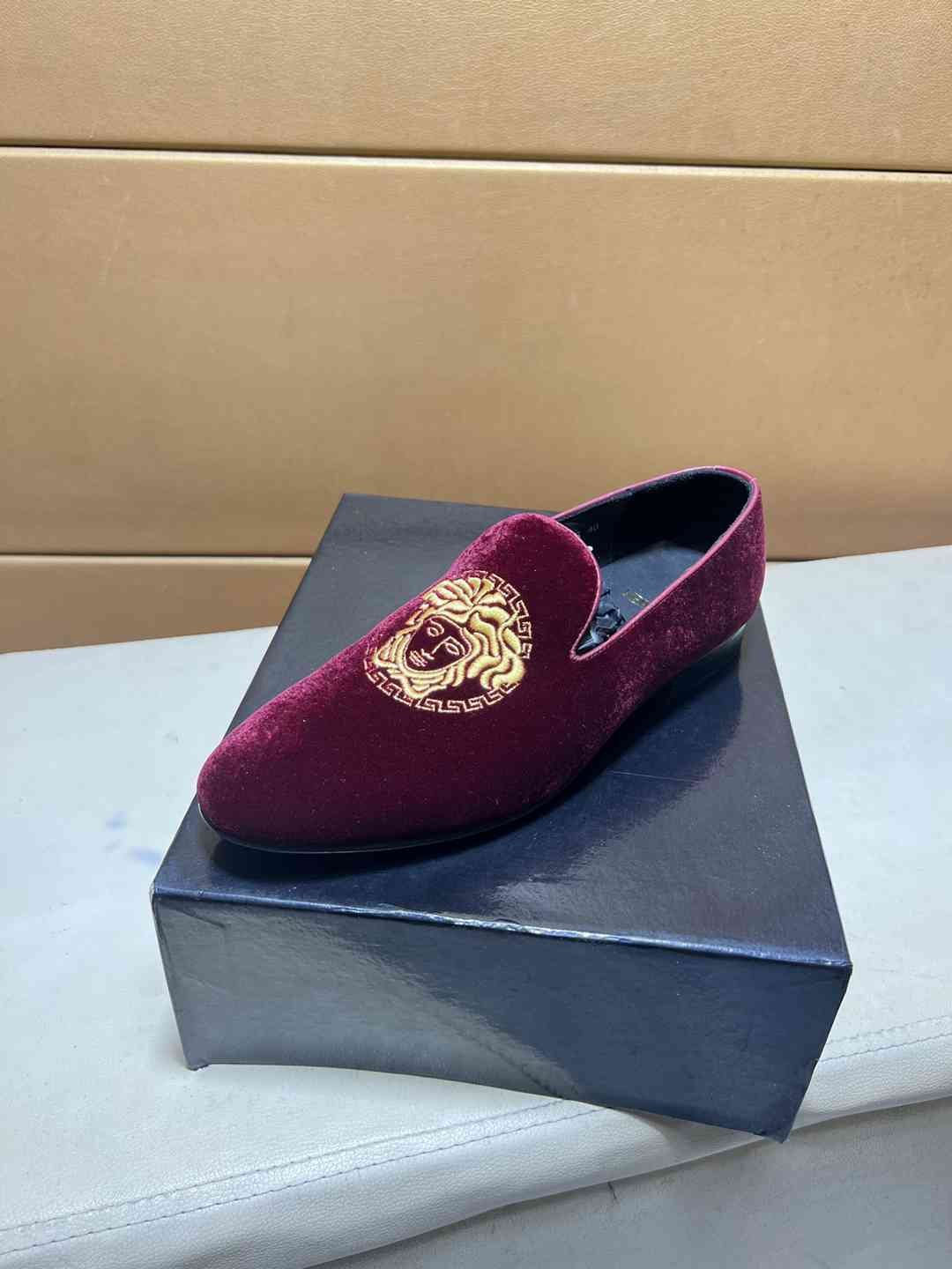Versace Men’s logo rad Loafers Colorway 3 1031250-3