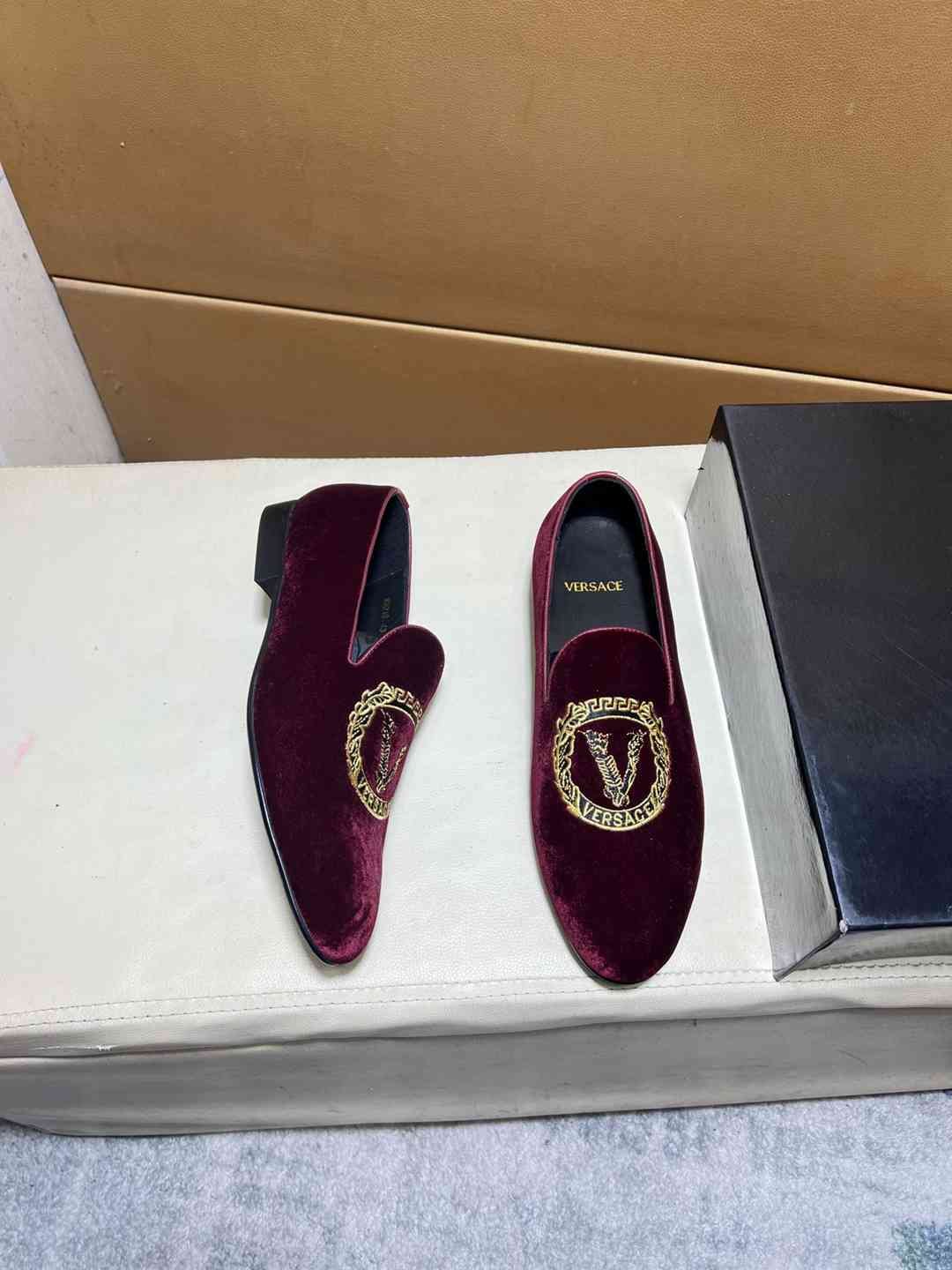 Versace Men’s logo rad Loafers Colorway 2 1031250-2