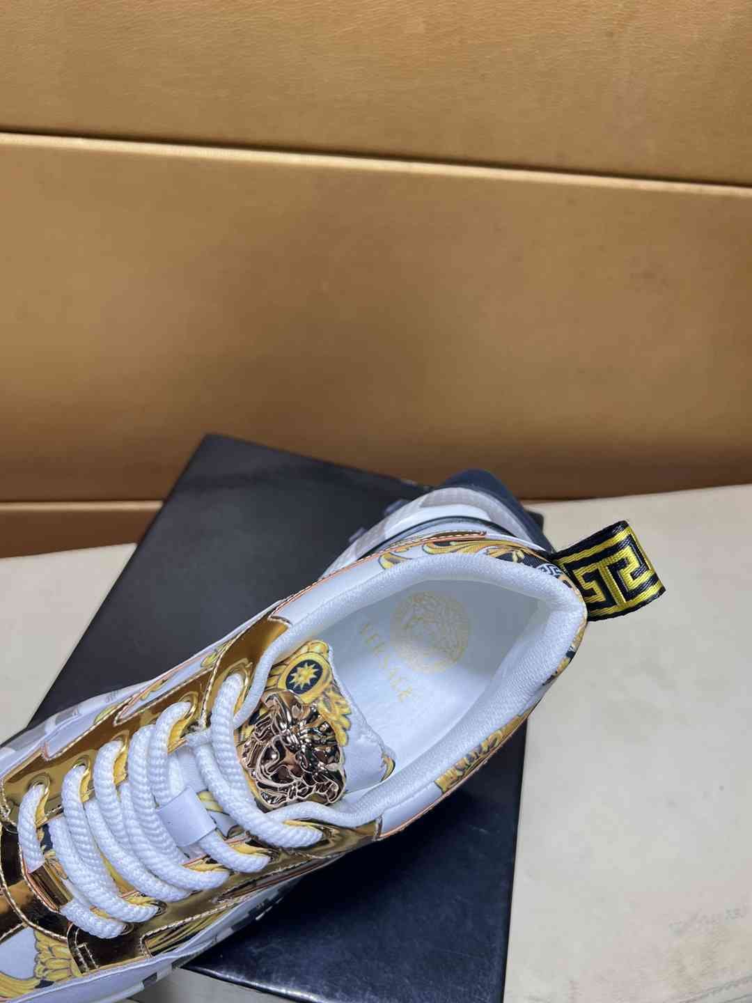 Versace Men’s Court Sneakers Colorway 1 1031250-1