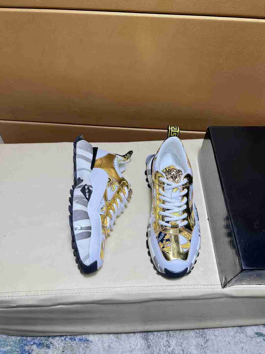 Versace Men’s Court Sneakers Colorway 1 1031250-1