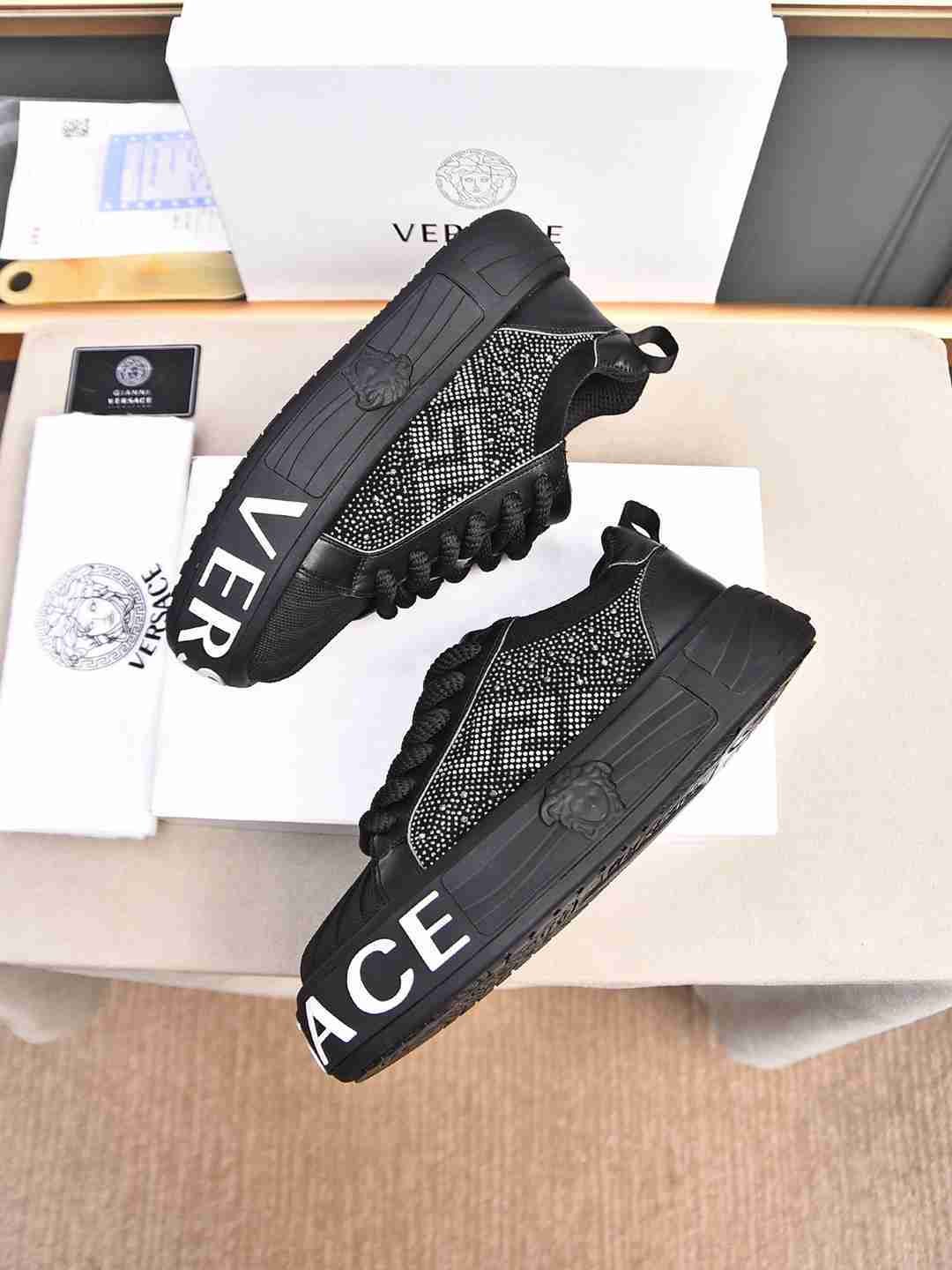 Versace Men’s Leather Low-Top Sneakers Colorway 3 1308290-3