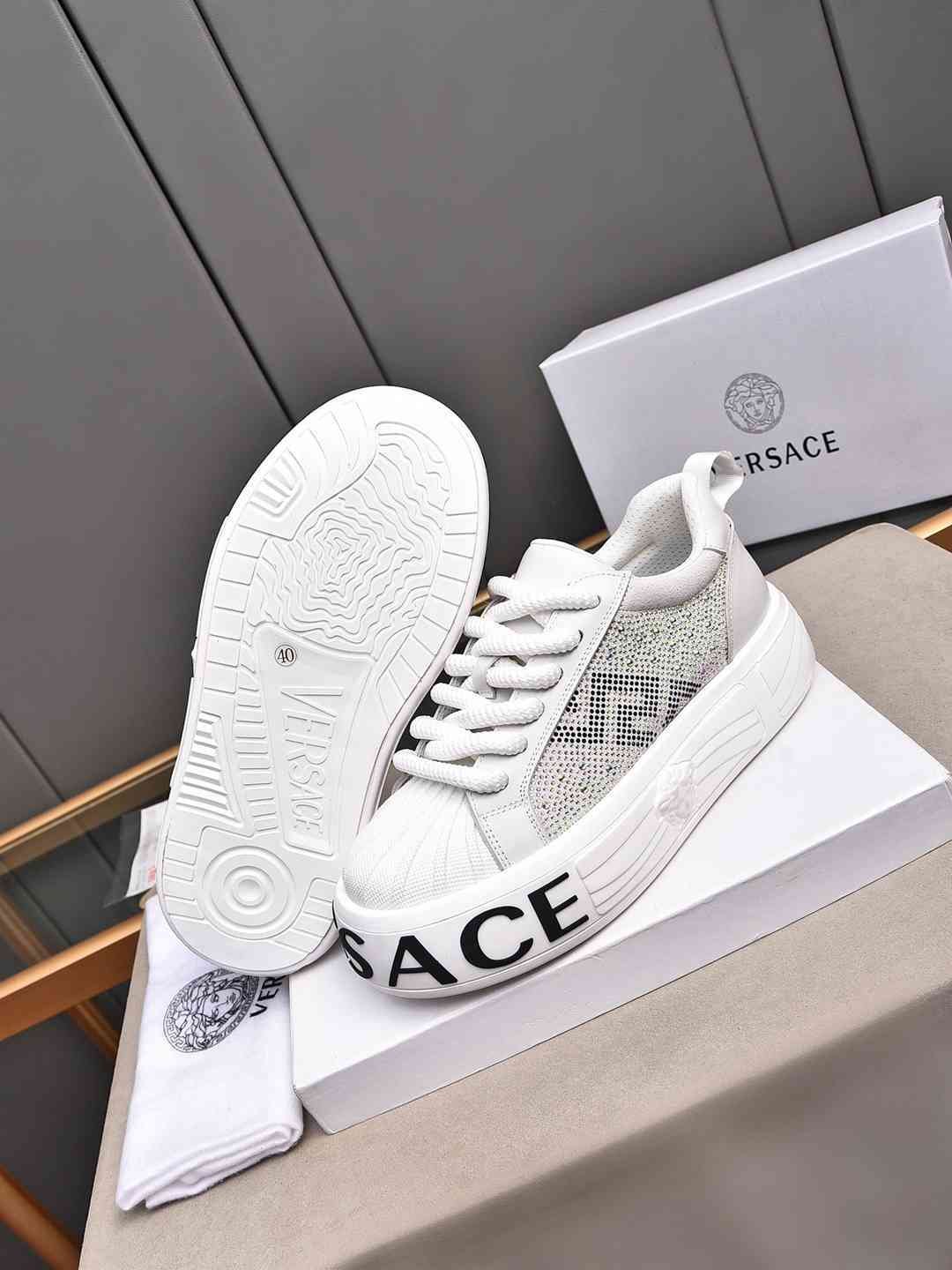 Versace Men’s Leather Low-Top Sneakers Colorway 2 1308290-2