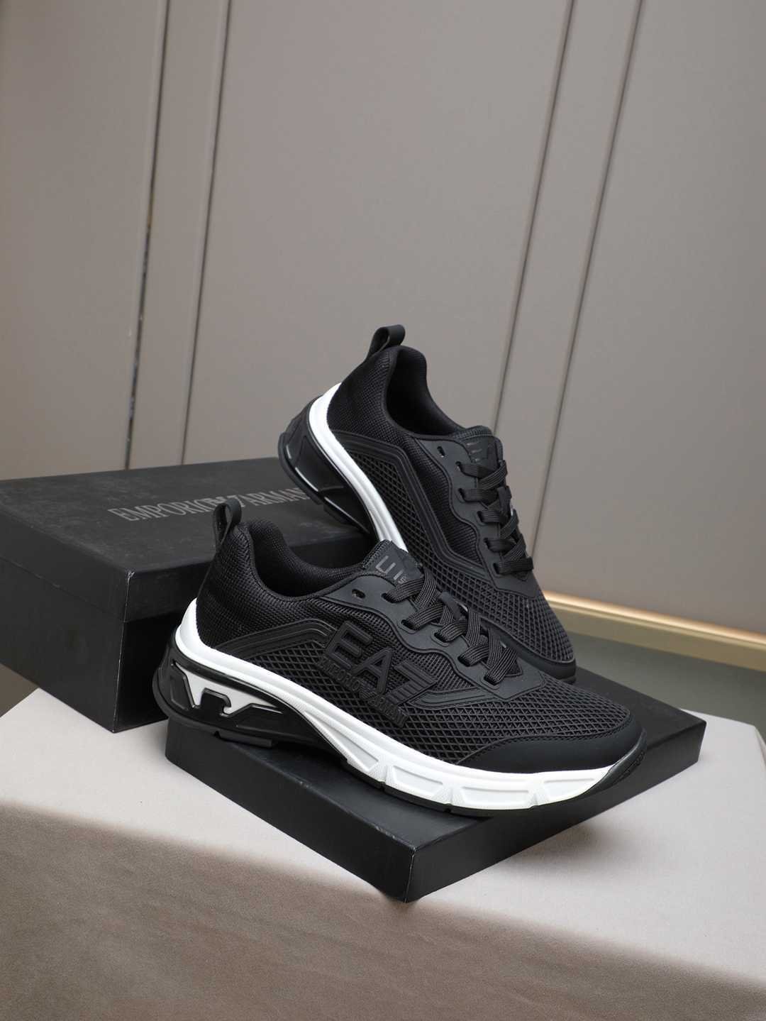 Armani Leather Designer Sneakers Colorway 21 1308240-21