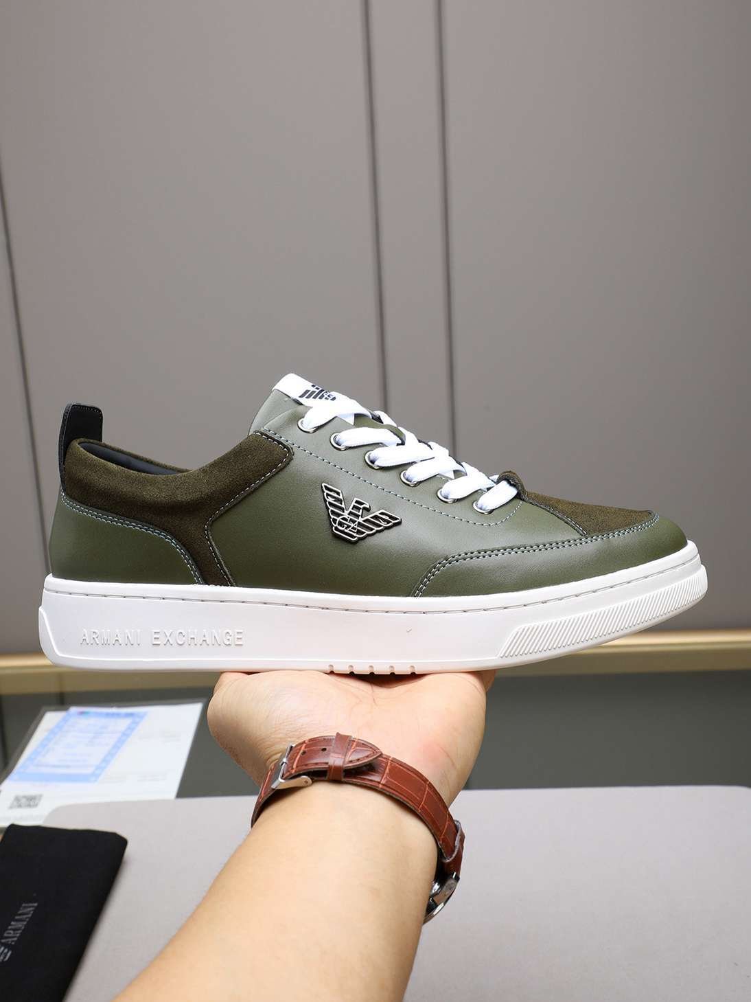 Armani Men's GIORGIO logo Casual Sneakers Colorway 15 1308230-15