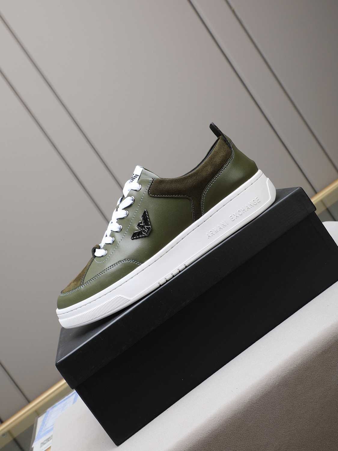 Armani Men’s GIORGIO logo Casual Sneakers Colorway 15 1308230-15