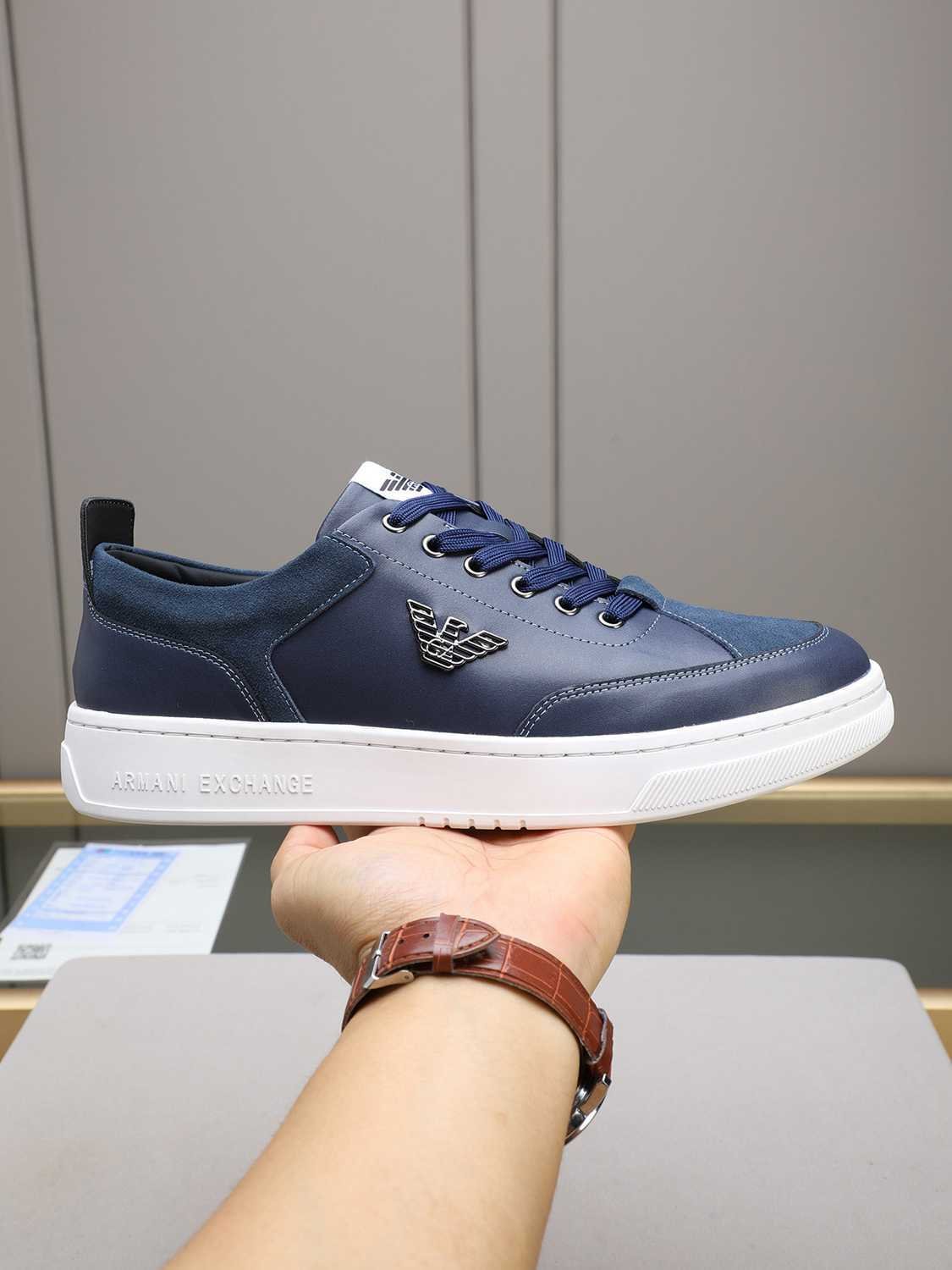 Armani Men's GIORGIO logo Casual Sneakers Colorway 12 1308230-12