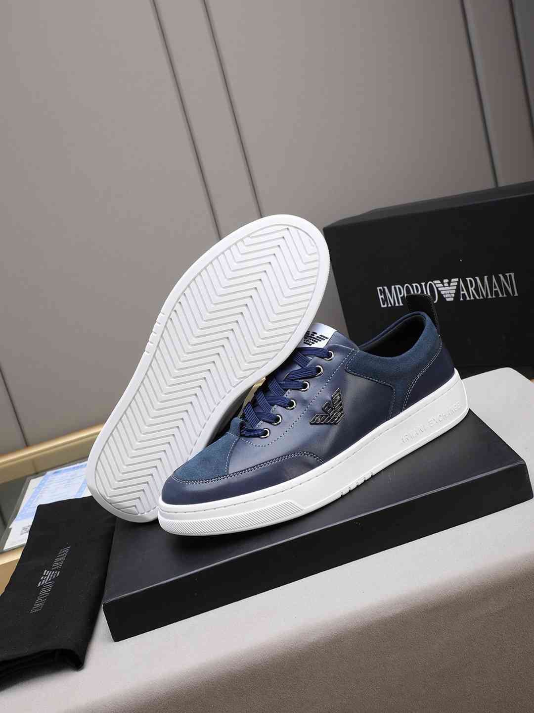 Armani Men’s GIORGIO logo Casual Sneakers Colorway 12 1308230-12