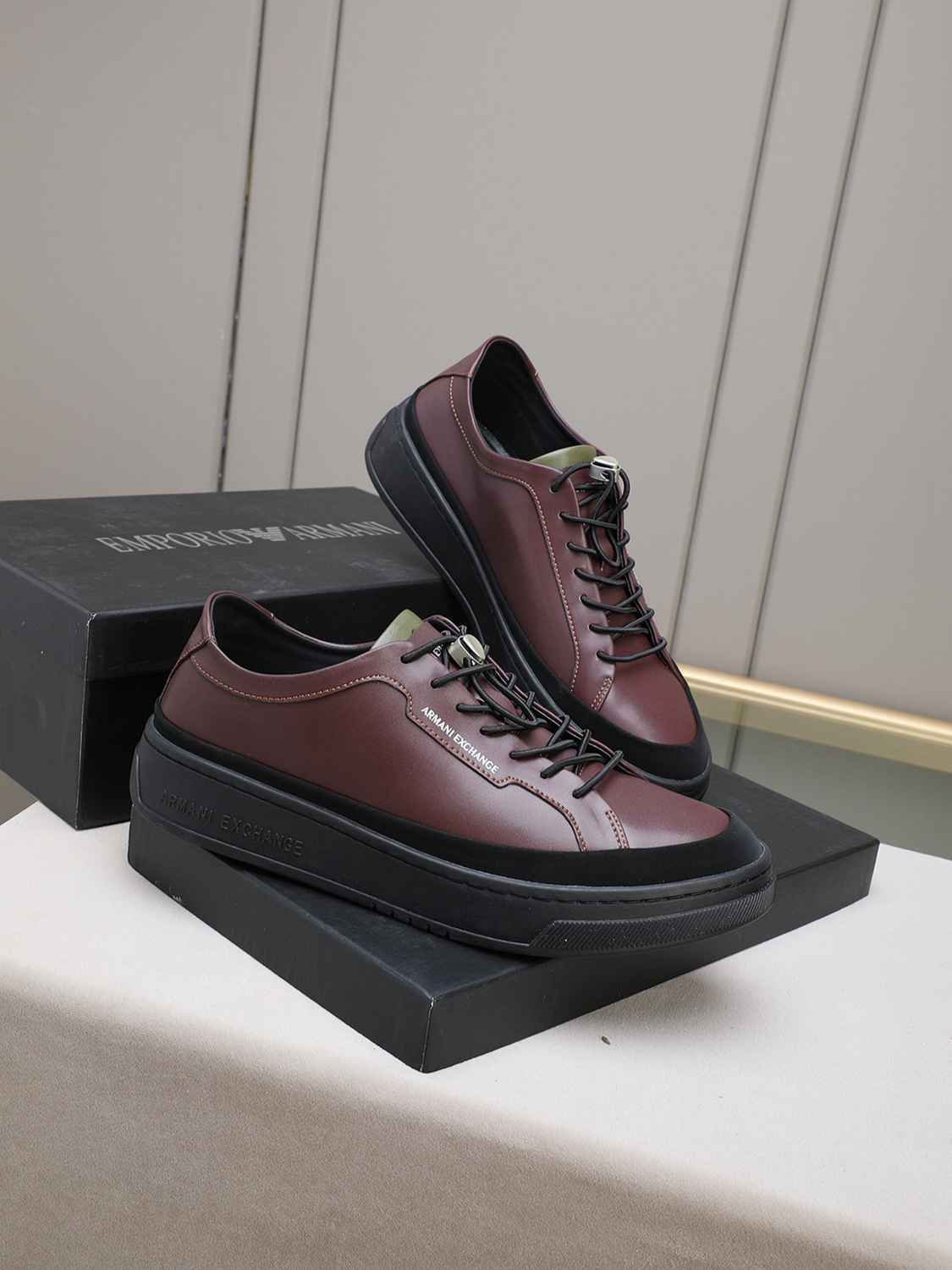 Armani Men’s GIORGIO logo Casual Sneakers Colorway 10 1308230-10
