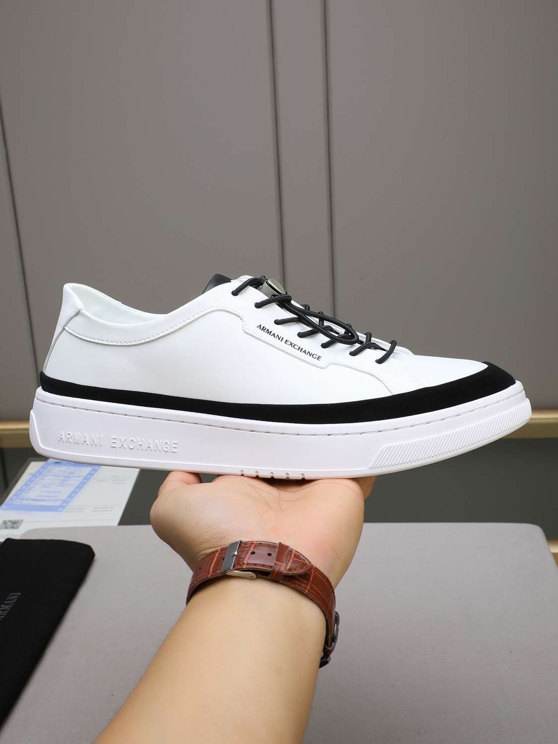 Armani Men's GIORGIO logo Casual Sneakers Colorway 9 1308230-9