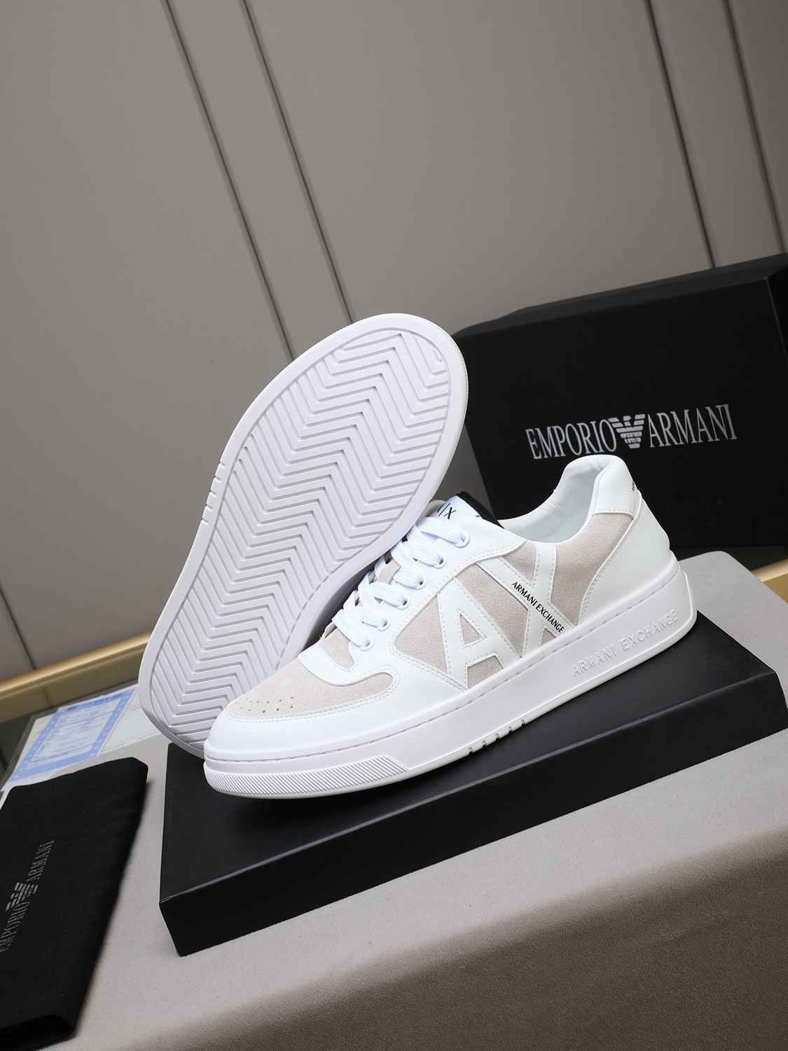 Armani Men’s GIORGIO logo Casual Sneakers Colorway 6 1308230-6