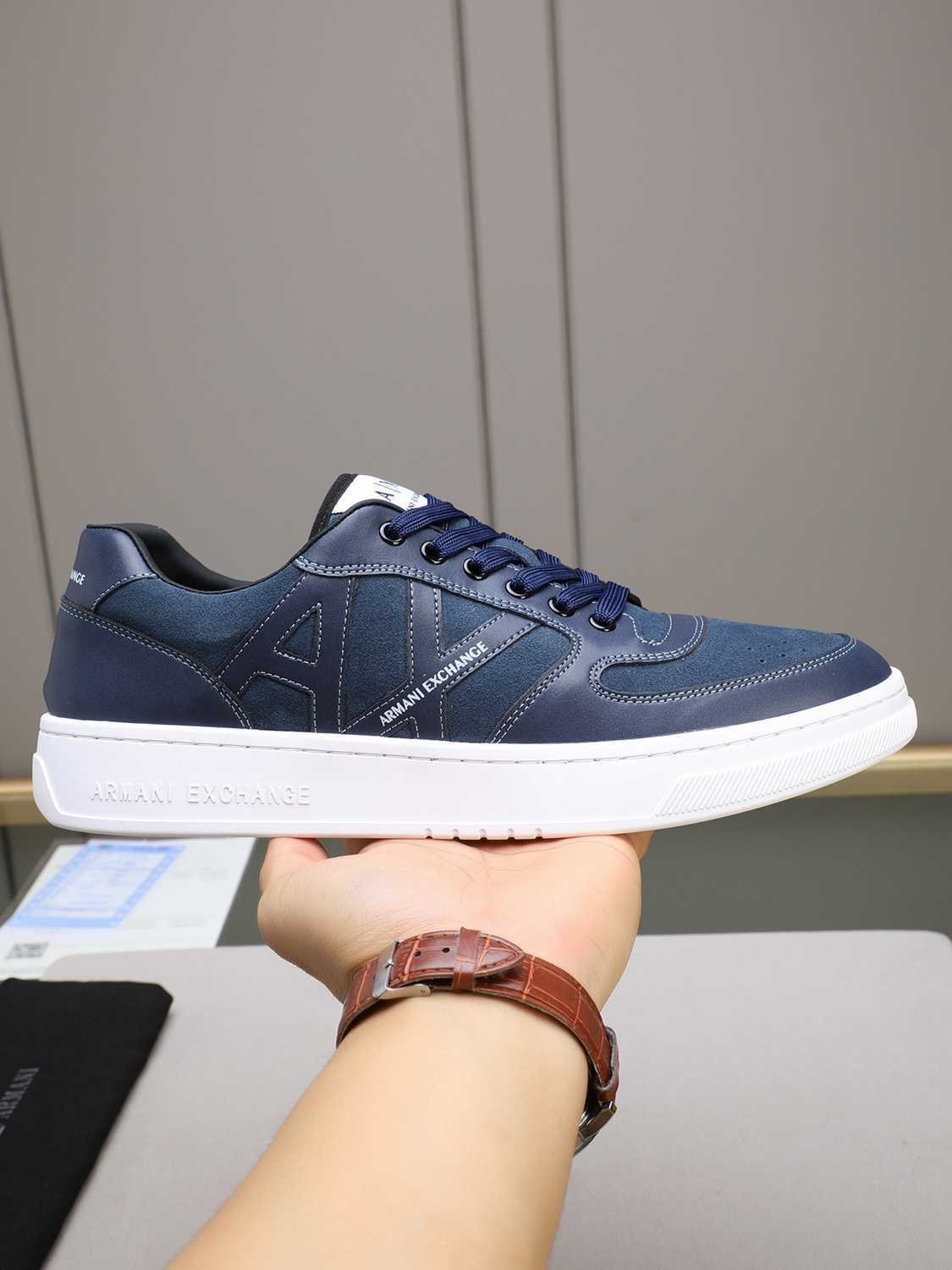 Armani Men's GIORGIO logo Casual Sneakers Colorway 5 1308230-5