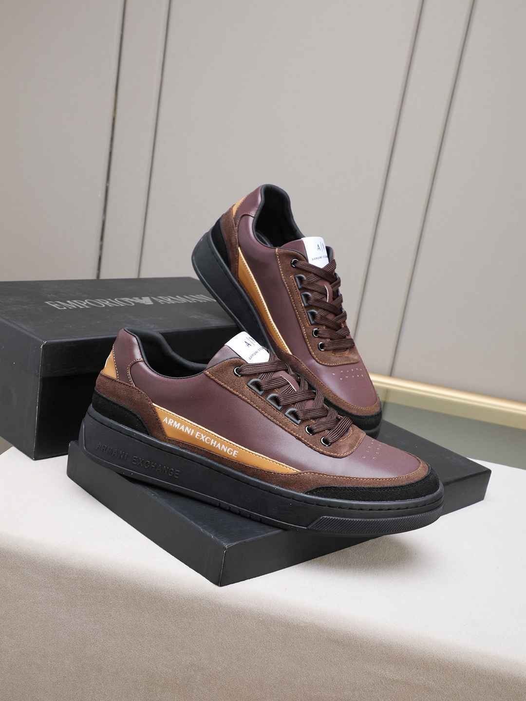 Armani Men’s GIORGIO logo Casual Sneakers Colorway 3 1308230-3