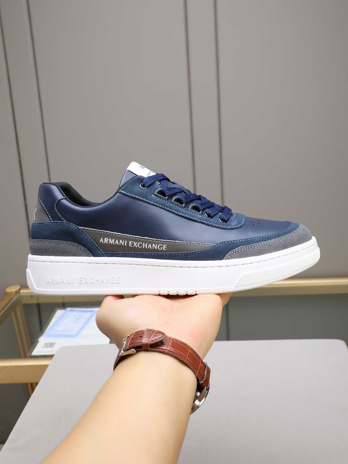 Armani Men's GIORGIO logo Casual Sneakers 1308230
