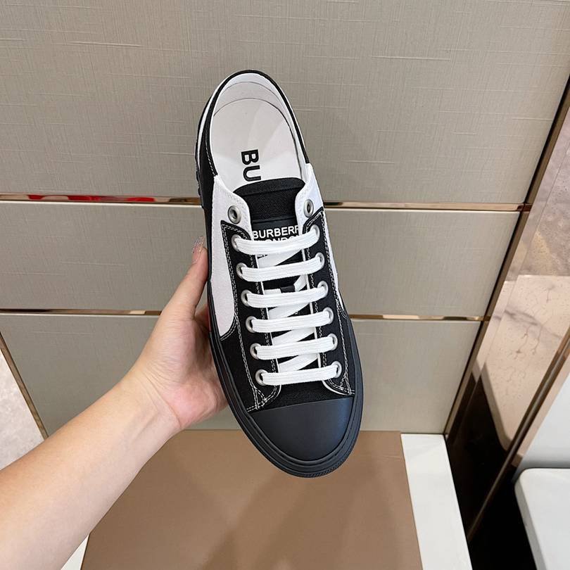 Burberry Burberr Vintage Low-Top Sneakers 1628230