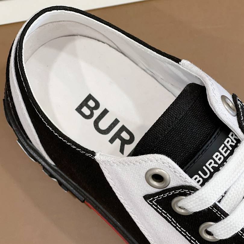 Burberry Burberr Vintage Low-Top Sneakers 1628230
