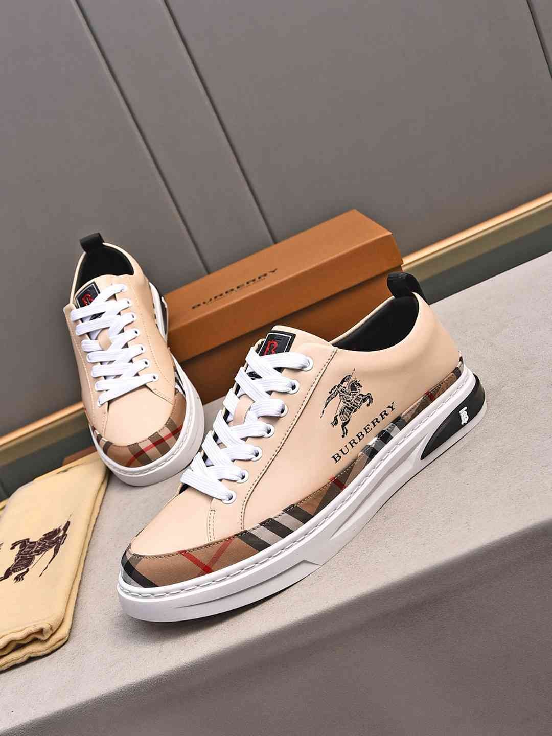 Burberry Men’s Leather Sneakers Colorway 7 1308220-7