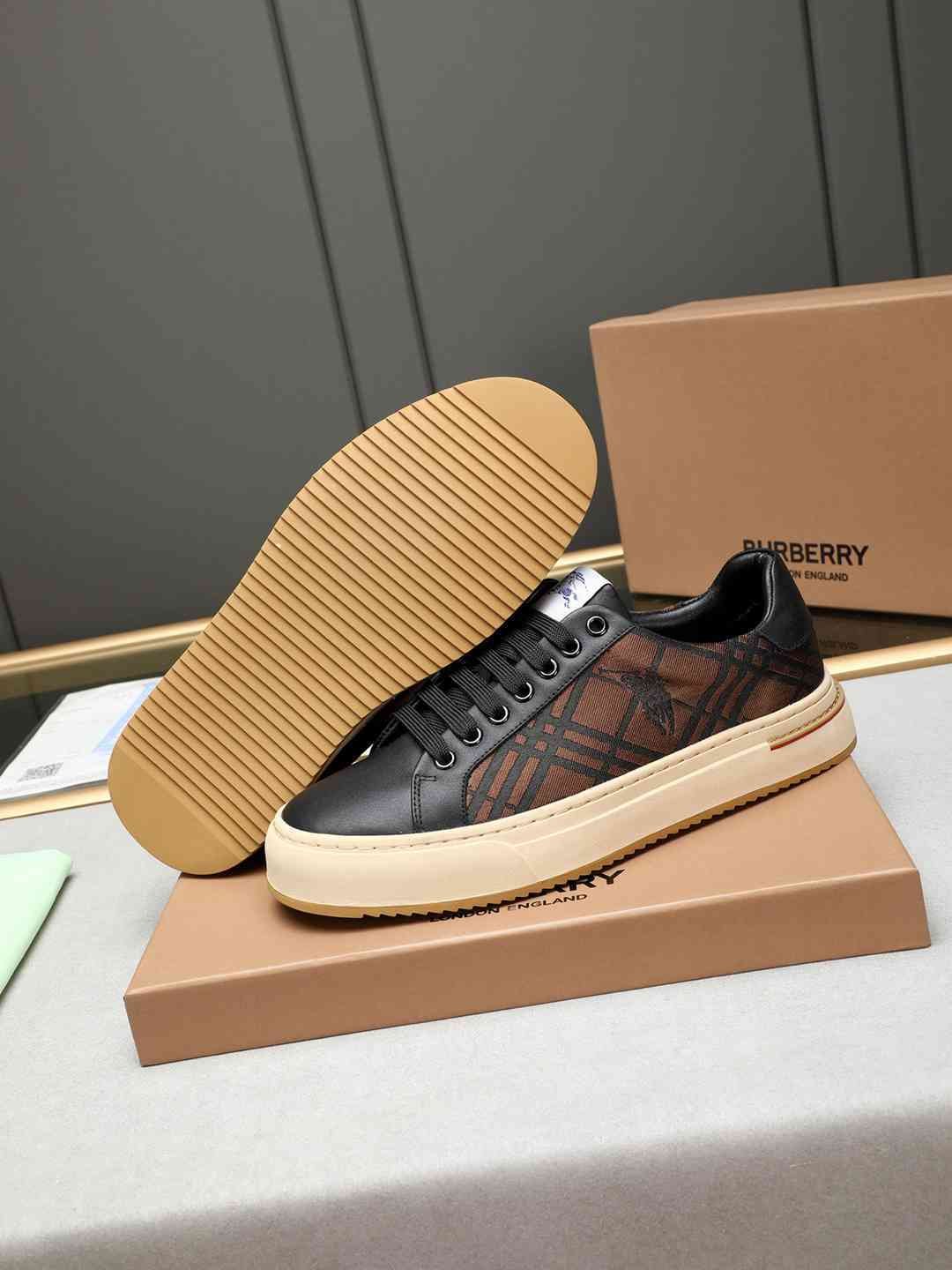 Burberry Leather Designer Sneakers Colorway 5 1308220-5
