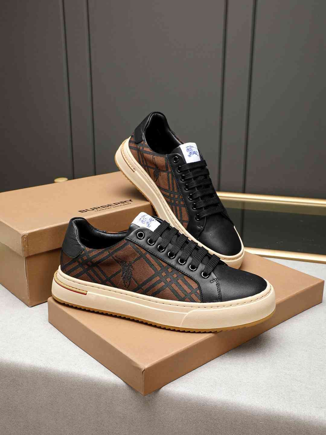 Burberry Leather Designer Sneakers Colorway 5 1308220-5