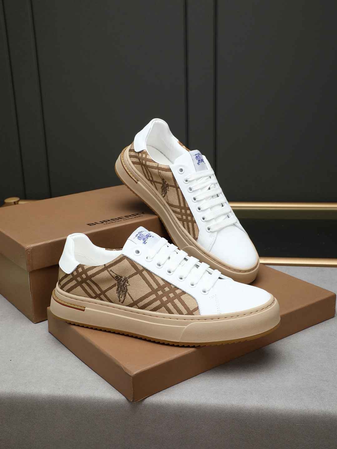 Burberry Leather Designer Sneakers Colorway 4 1308220-4