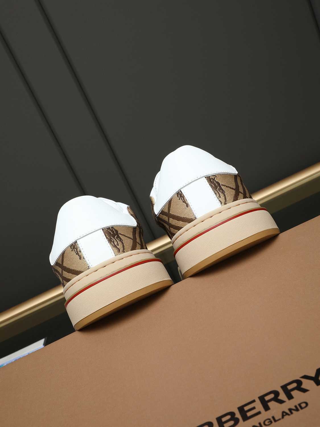 Burberry Leather Designer Sneakers Colorway 4 1308220-4