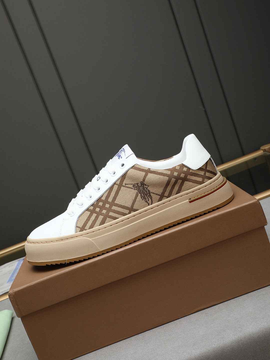 Burberry Leather Designer Sneakers Colorway 4 1308220-4
