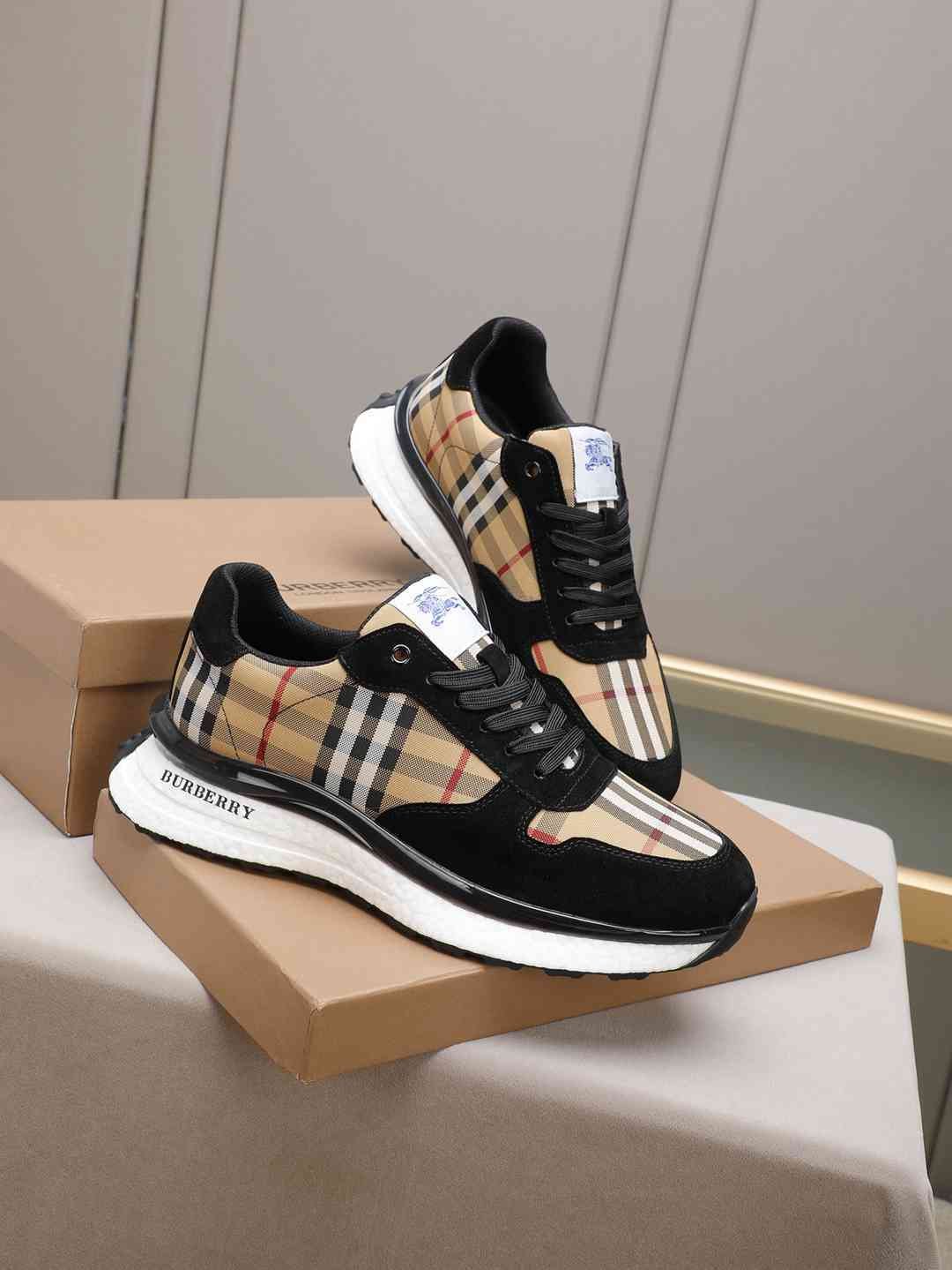 Burberry Men’s Sneakers 1308250