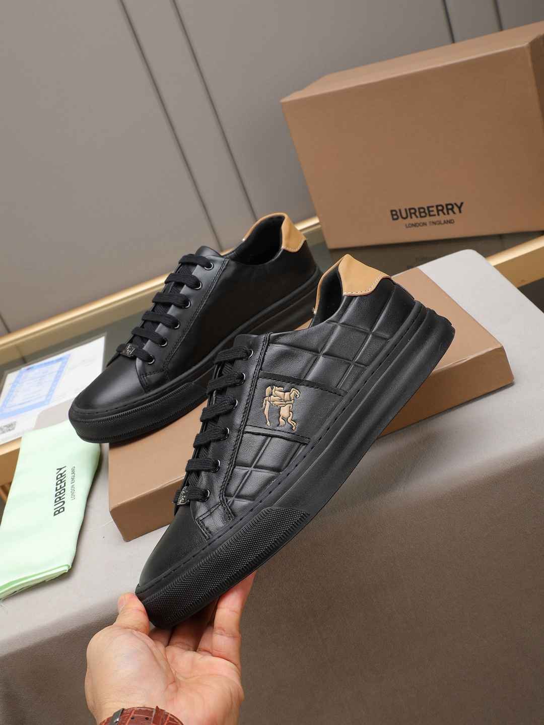 Burberry Leather Designer Sneakers Colorway 2 1308220-2