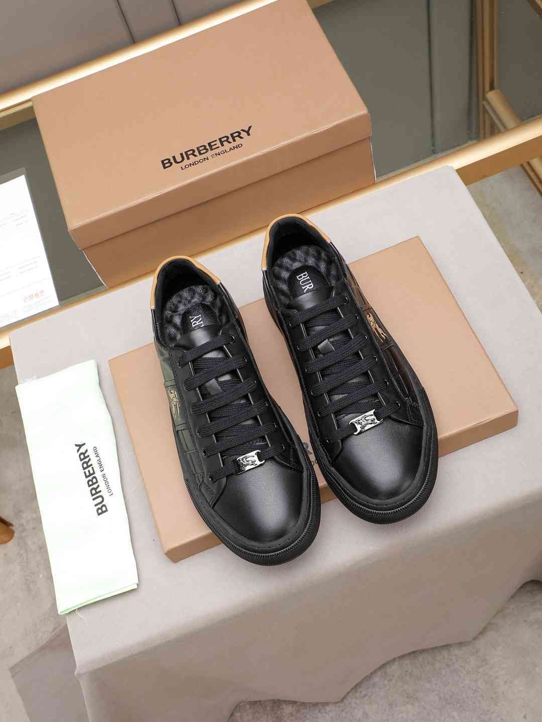Burberry Leather Designer Sneakers Colorway 2 1308220-2