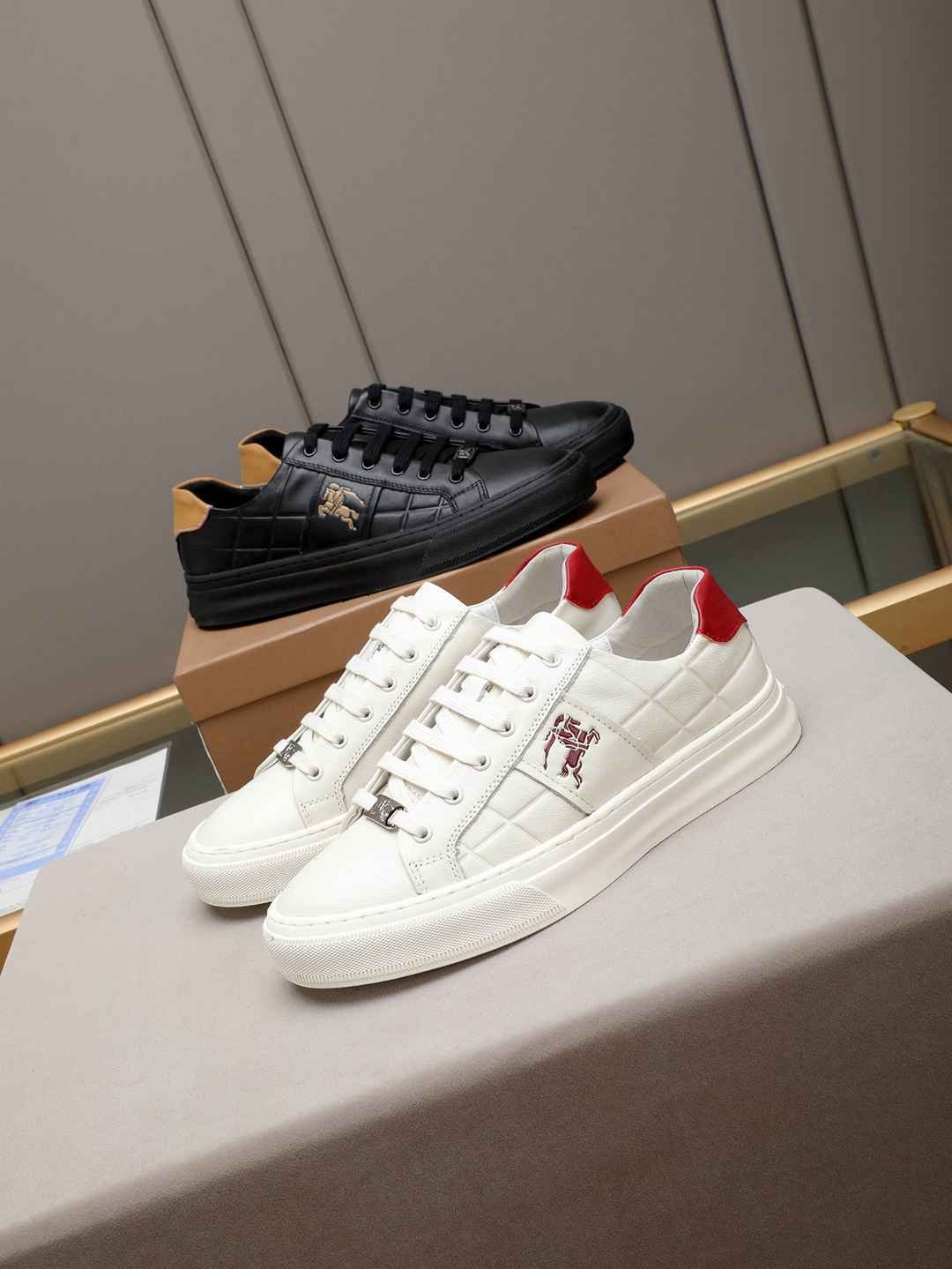 Burberry Leather Designer Sneakers Colorway 2 1308220-2
