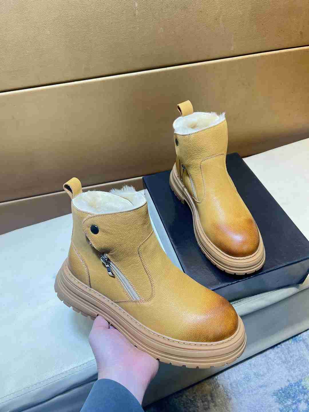UGG Men's Leather Sneakers Colorway 11 1031360-11