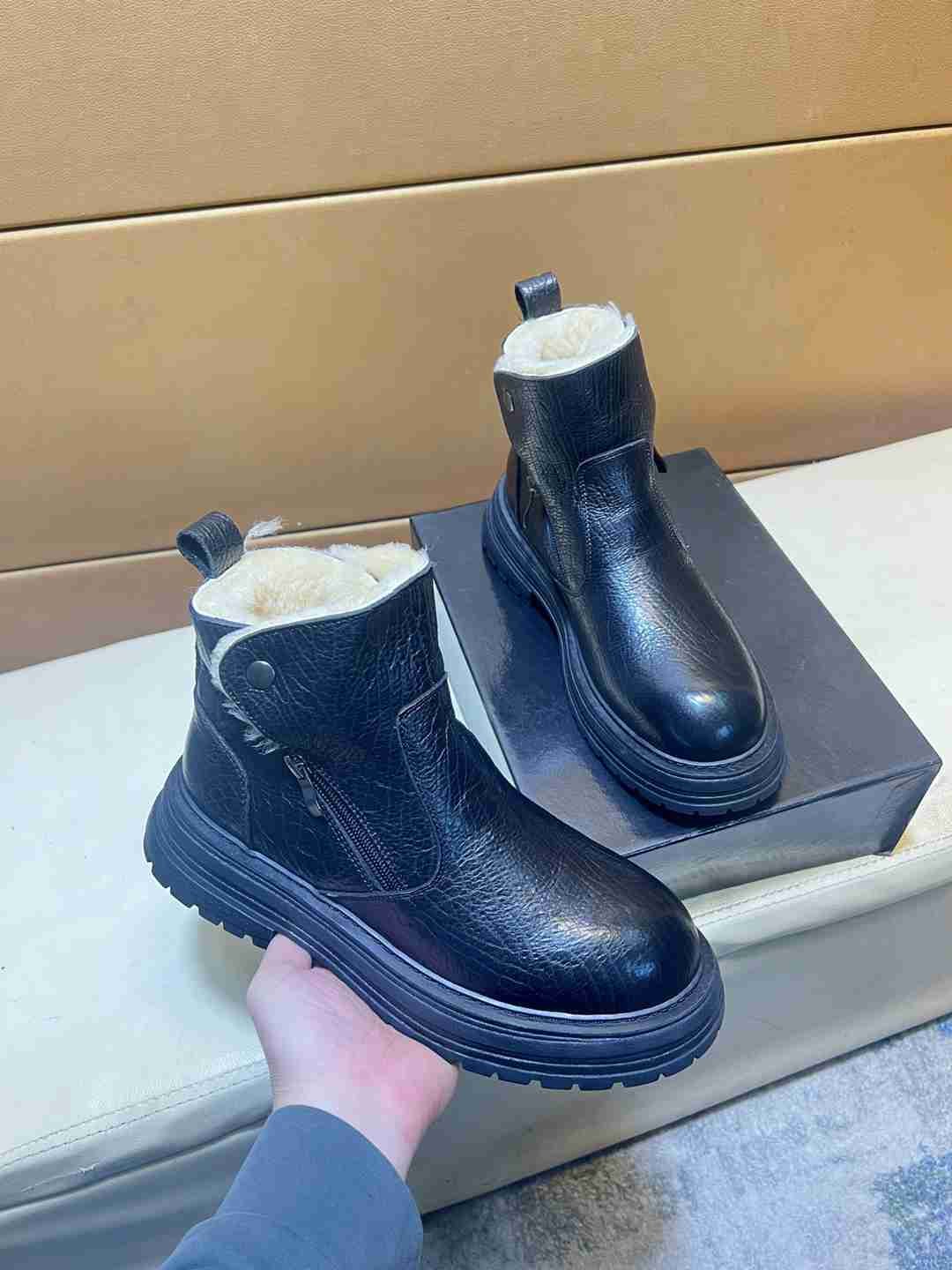 UGG Men's Leather Sneakers Colorway 9 1031360-9