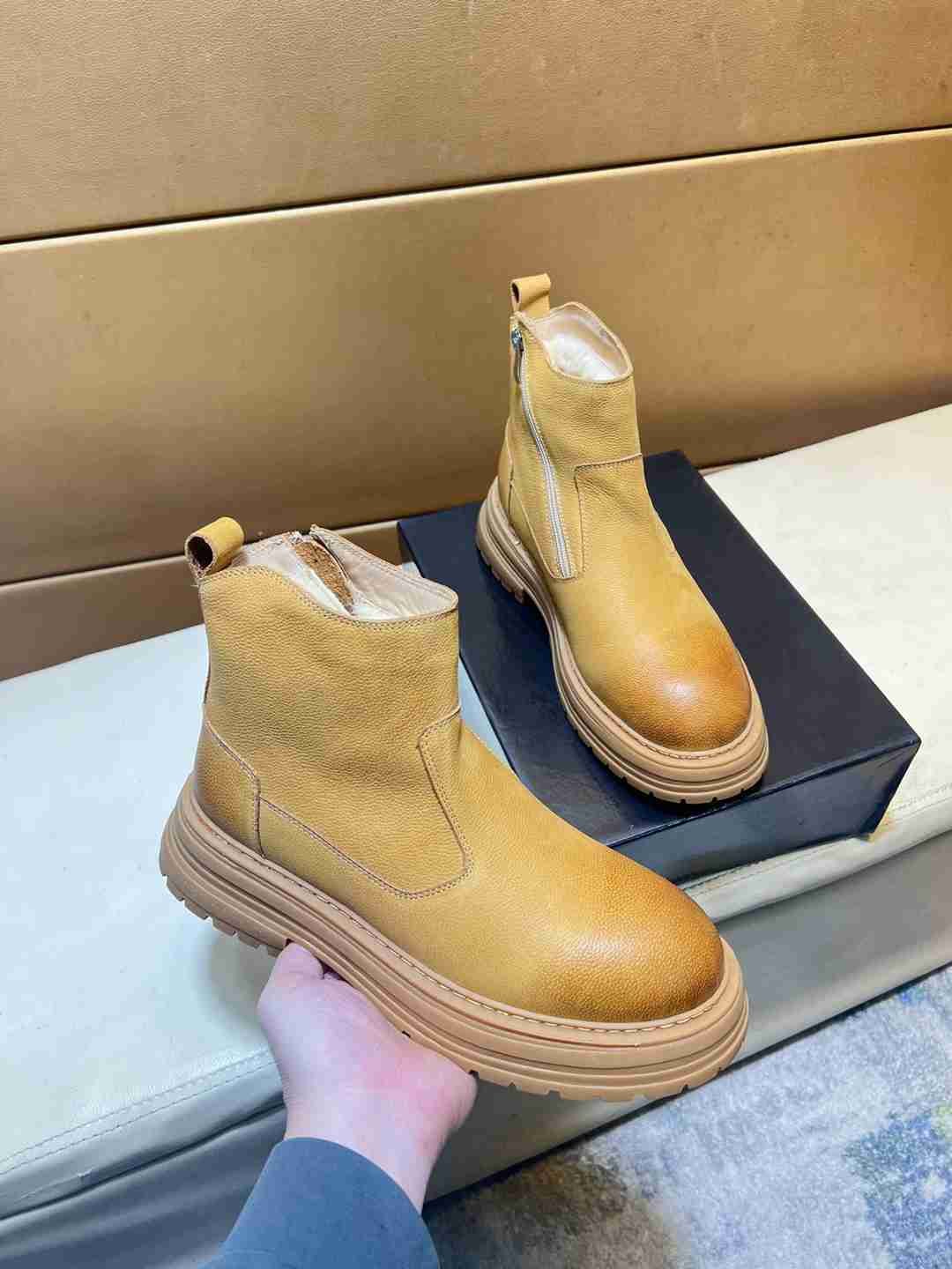 UGG Men's Leather Sneakers Colorway 5 1031360-5