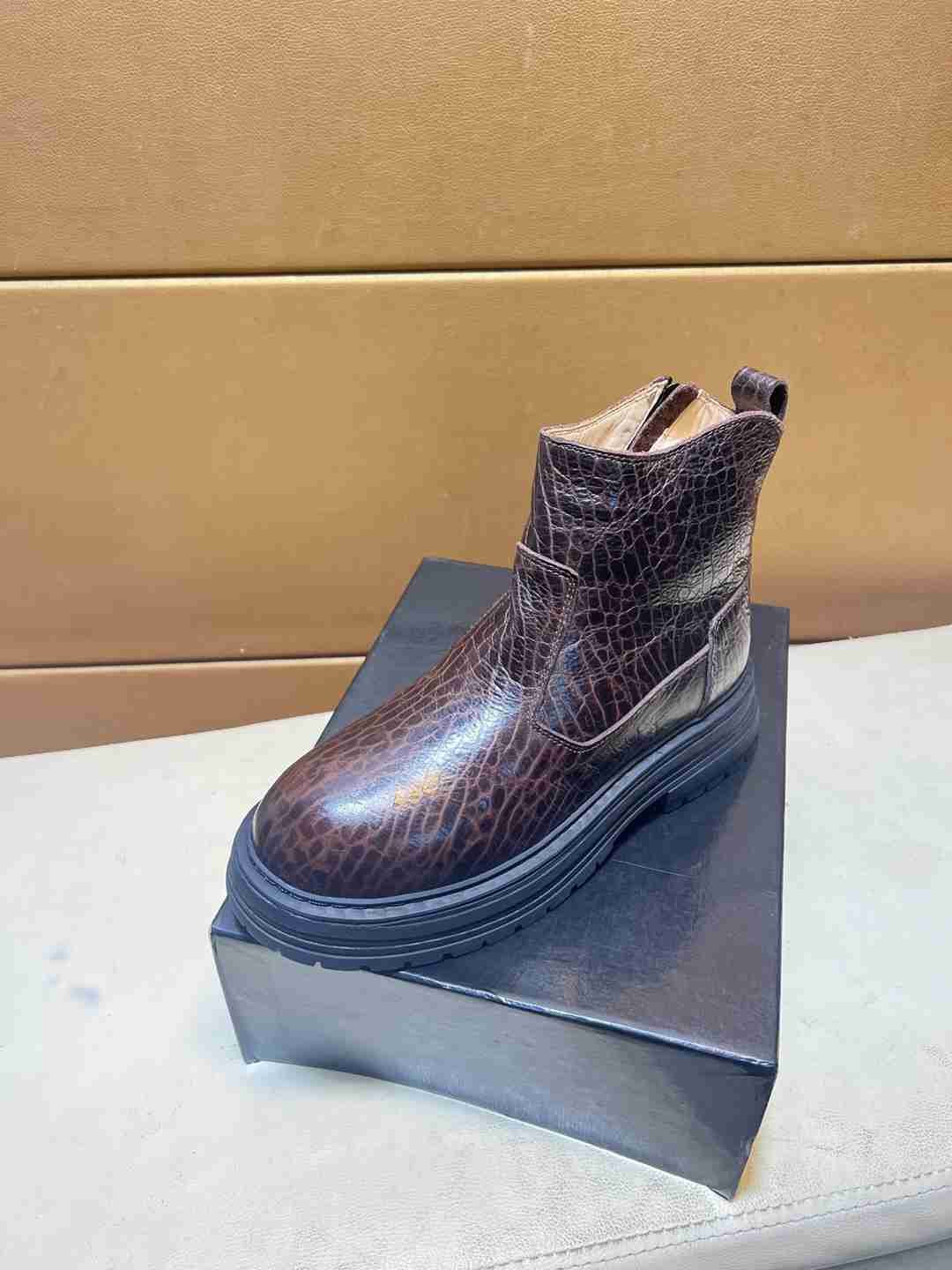 UGG Men’s Leather Sneakers Colorway 2 1031360-2