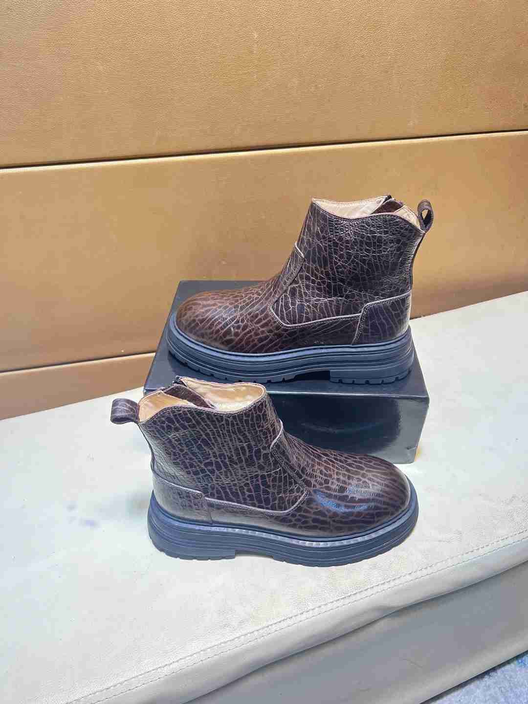 UGG Men’s Leather Sneakers Colorway 2 1031360-2