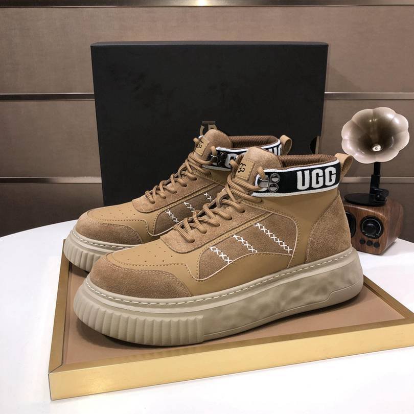 UGG Men’s Leather Boots Colorway 18 1725340-18
