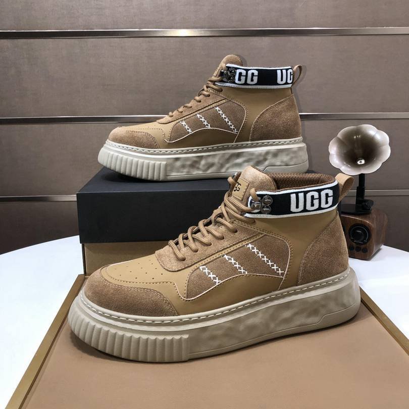 UGG Men’s Leather Boots Colorway 18 1725340-18