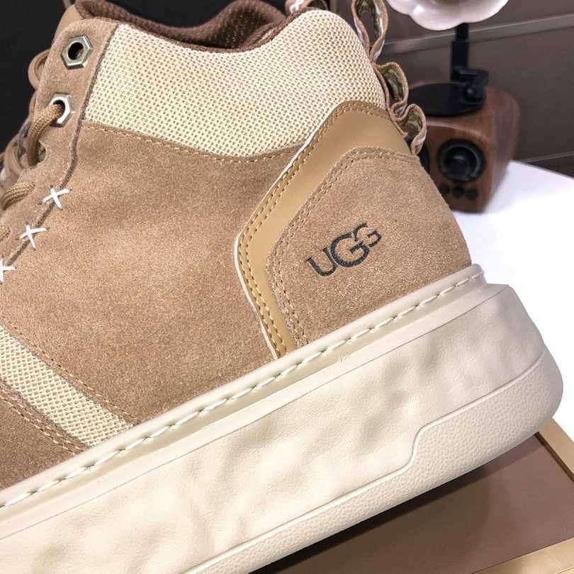 UGG Men’s Leather Boots Colorway 15 1725340-15